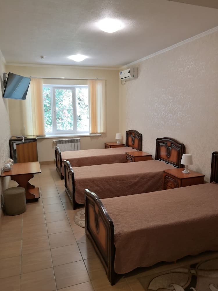 Restaurant and hotel complex «Corsica»