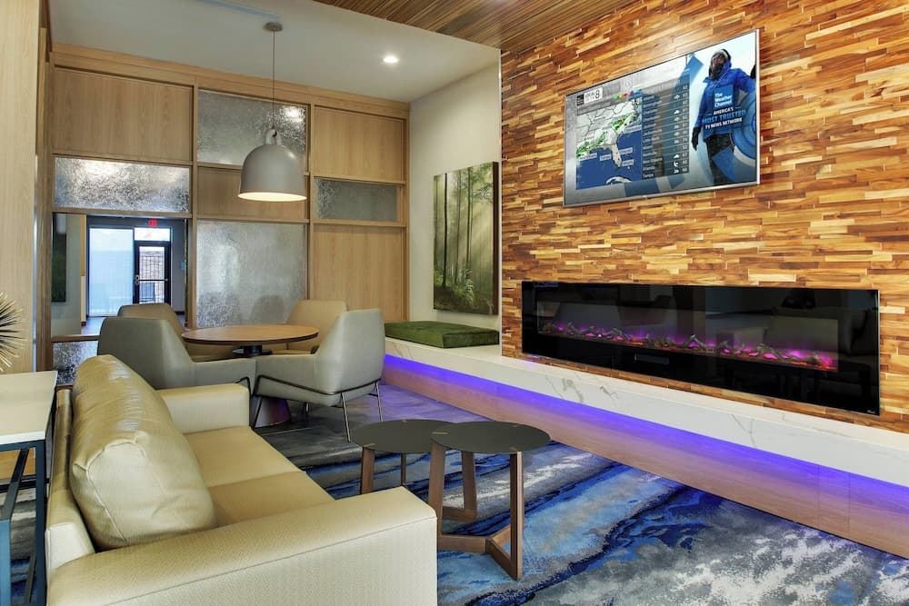 Fairfield Inn & Suites by Marriott Houston Brookhollow