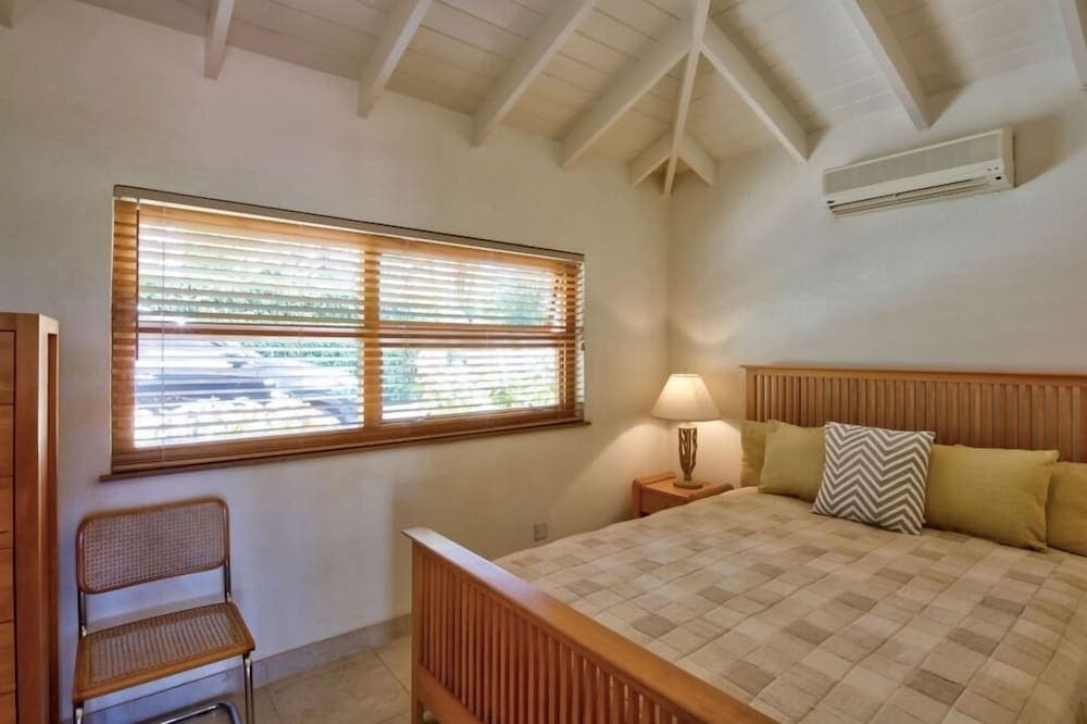 Villa Thespina on the Beach