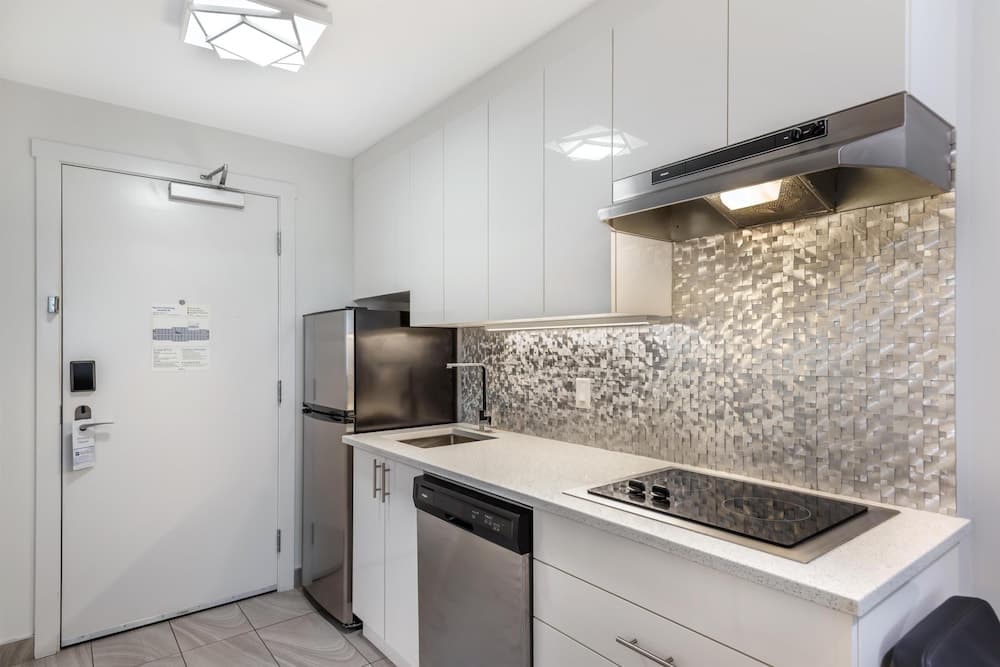 Executive Residency by Best Western Calgary City View North