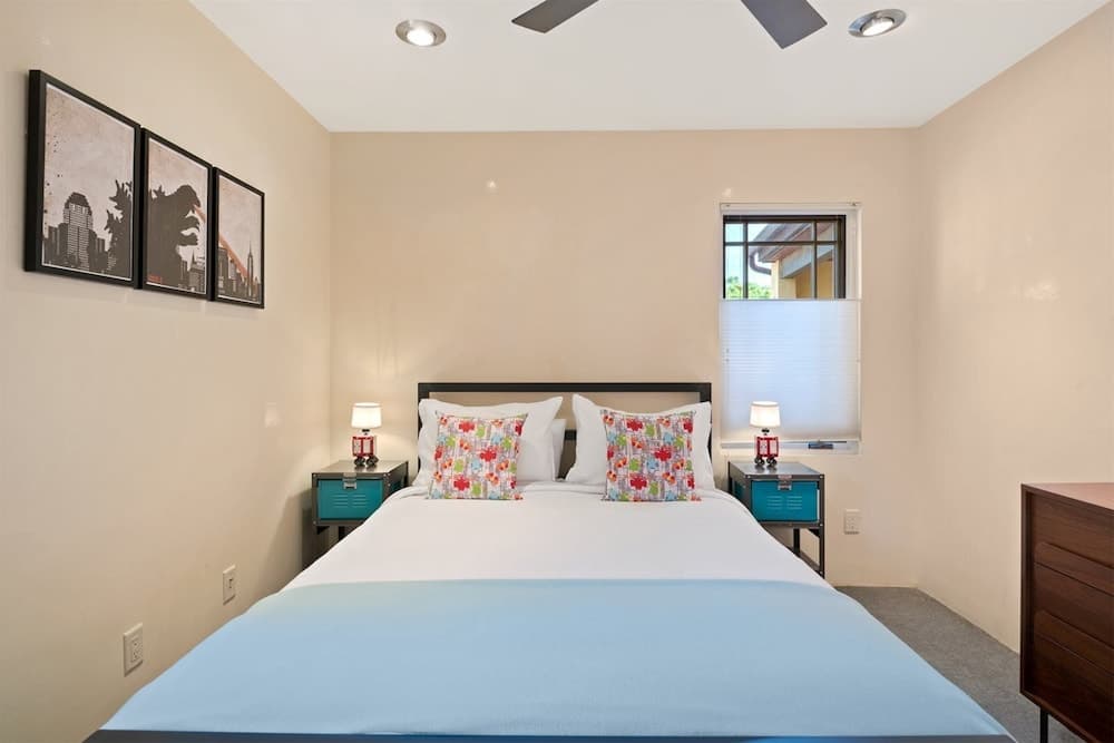 Casa Godzilla - Atomic Style in the Heart of Santa Fe