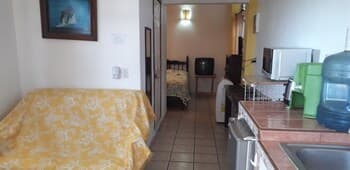 Casa Ana Ruth Hotel y Suites