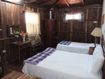 Eco Posada Tortuga Verde