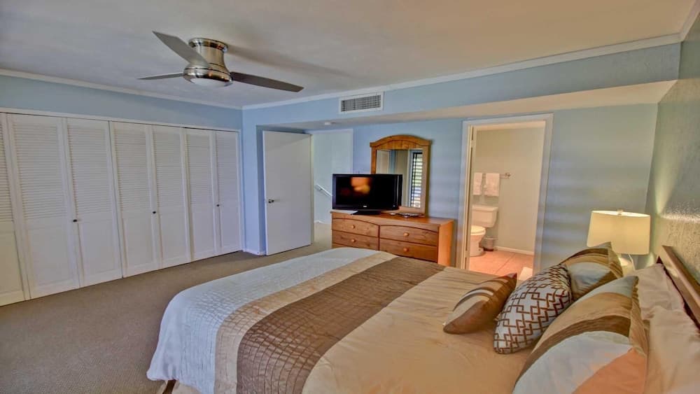 215 Las Brisas Bayfront Condos 2 Bedroom Condo by RedAwning