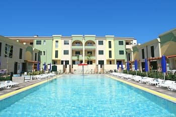 Villaggio Farnie