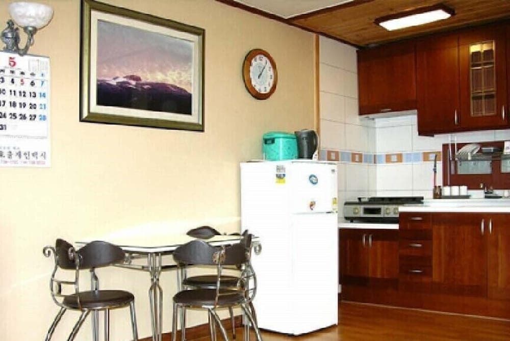 Jisakke Poongyeong Pension