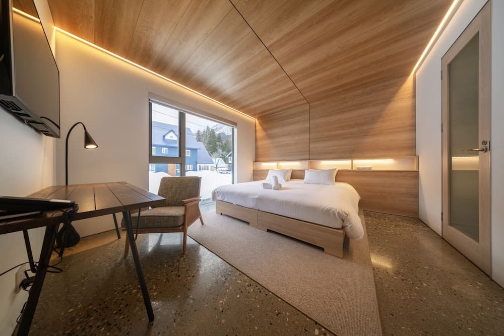 Eminence by The Hakuba Collection