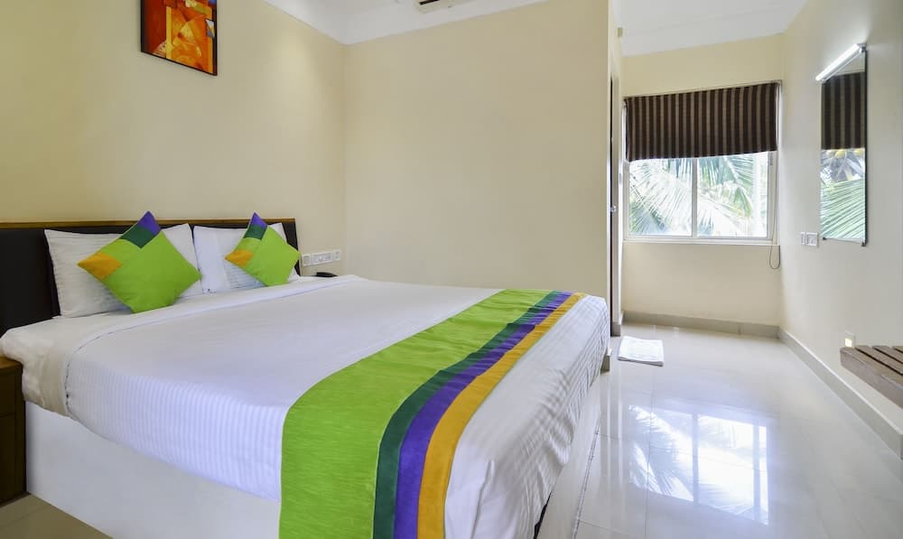 NH bypass, Venpalavattom, Anayara PO