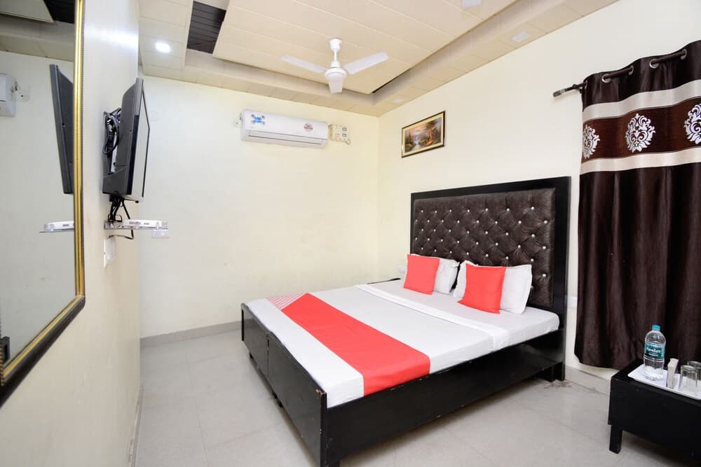 OYO 29409 Hotel Best Sleep Inn