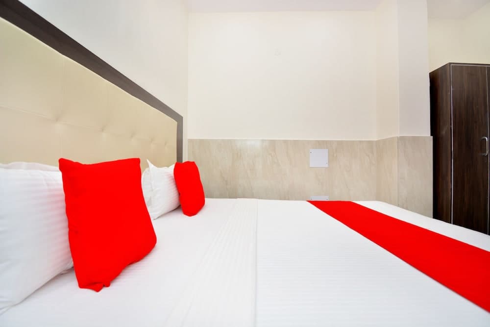 OYO 29645 The Meridien