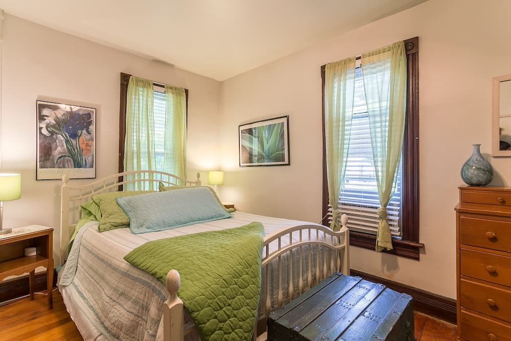 The Cottonwood Inn B&B