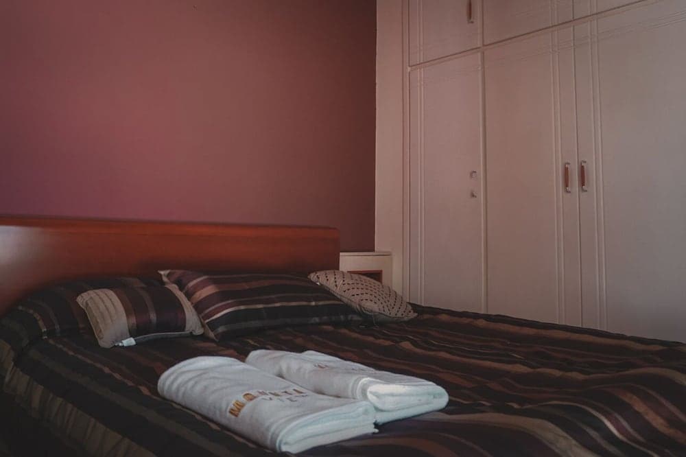 Mountain View Cedars