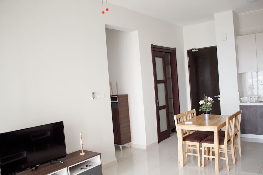 Homerent by Countrygarden Danga Bay