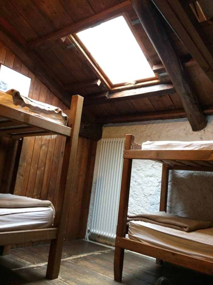 Centro Trekking A Cavallo Monte Brugiana