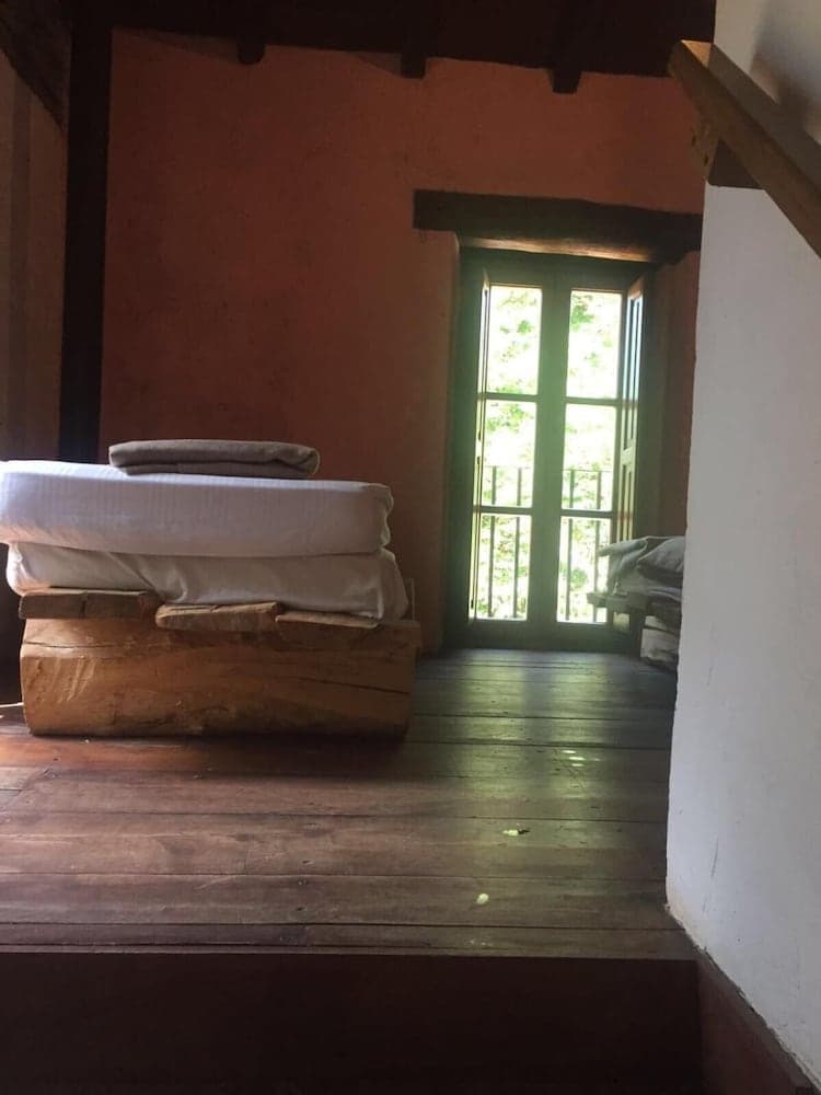 Centro Trekking A Cavallo Monte Brugiana