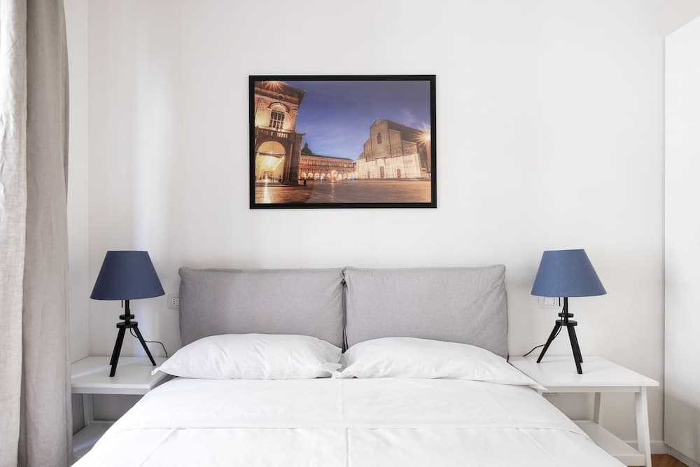 Appartamento dietro Fontana del Nettuno 