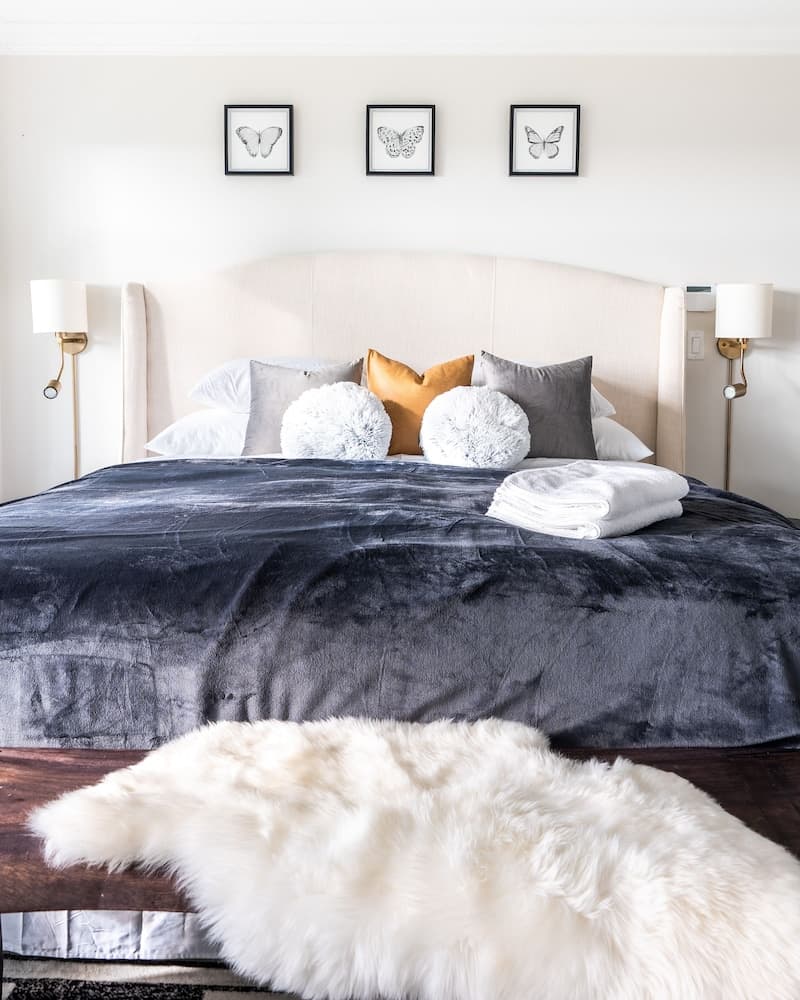 Luxury house with 3 bedrooms and 1 office