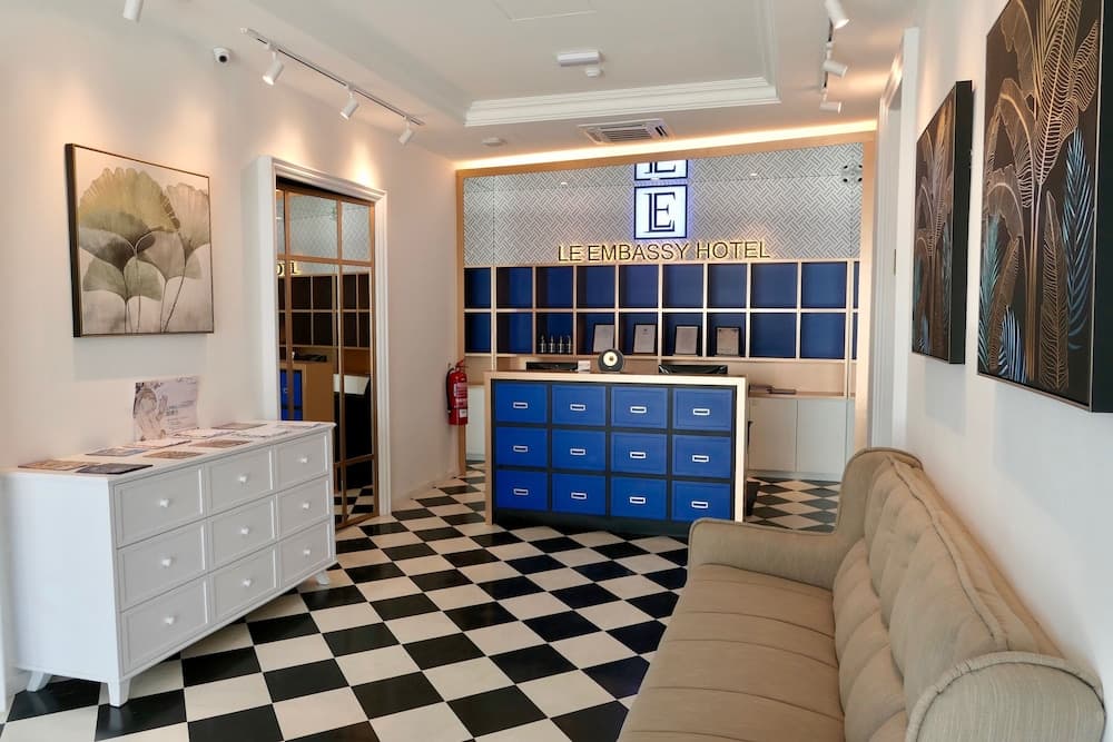 Le Embassy Hotel Georgetown