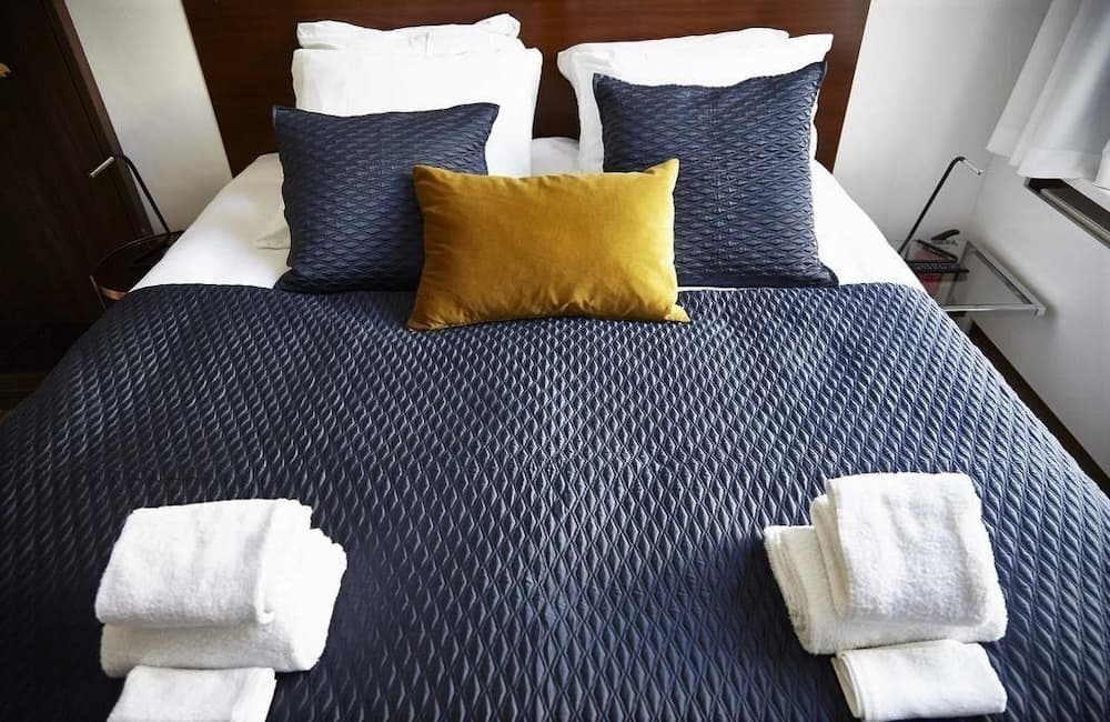 Downtown Room In Canal District