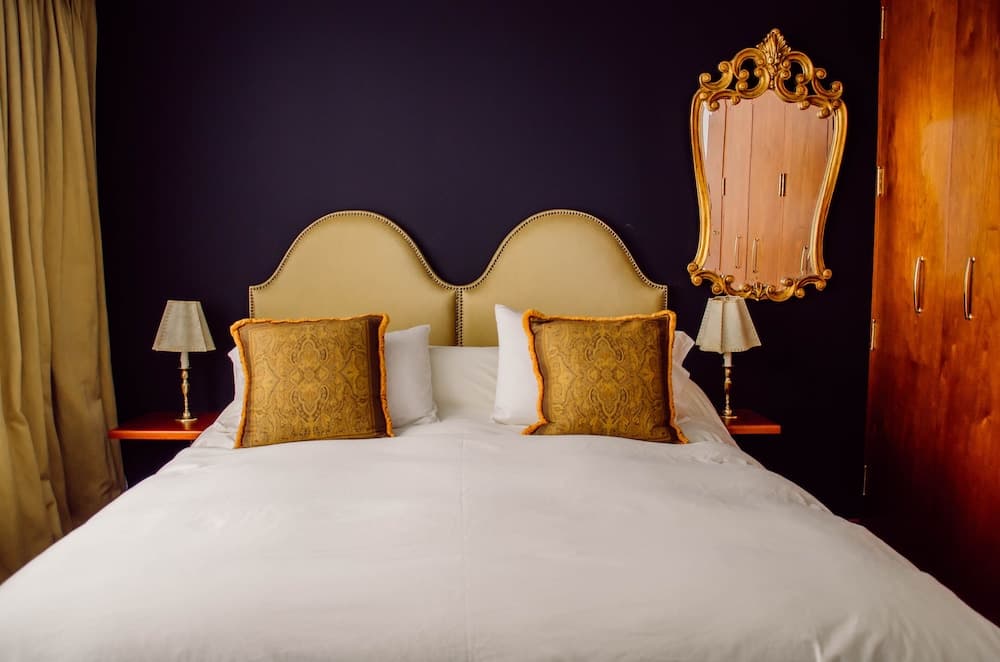 Ana Frank Boutique Hotel