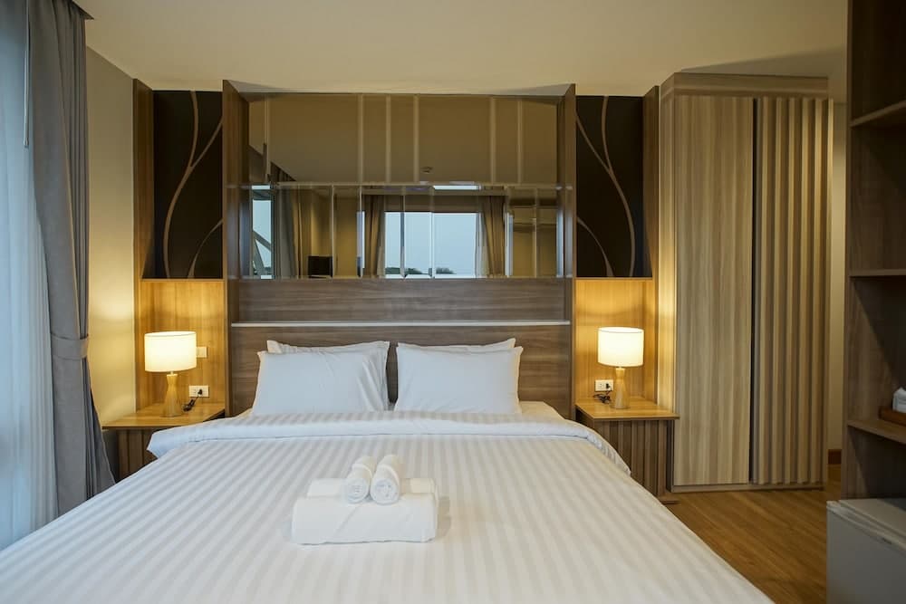 Nantra Chiangmai Riverfront Hotel