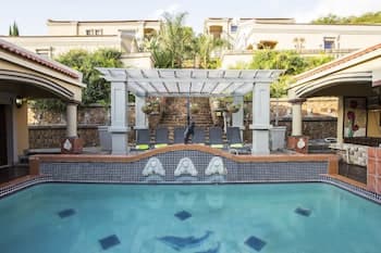 The Royal Palm Bed & Breakfast