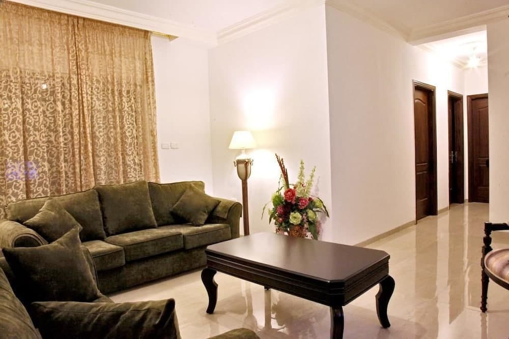 Al Dyafah Furnished Apartments