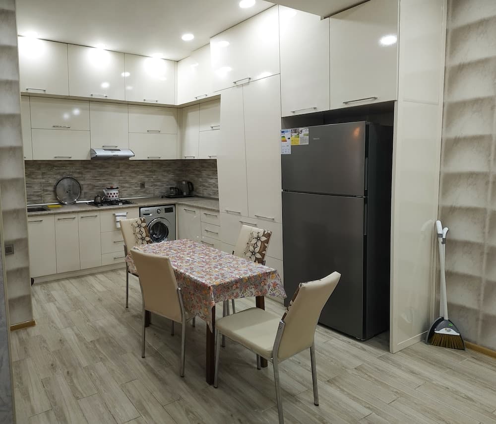 Apartment 2 rooms 3 Bakuvi