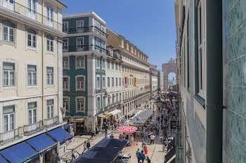 Charming Apartment in Baixa Chiado