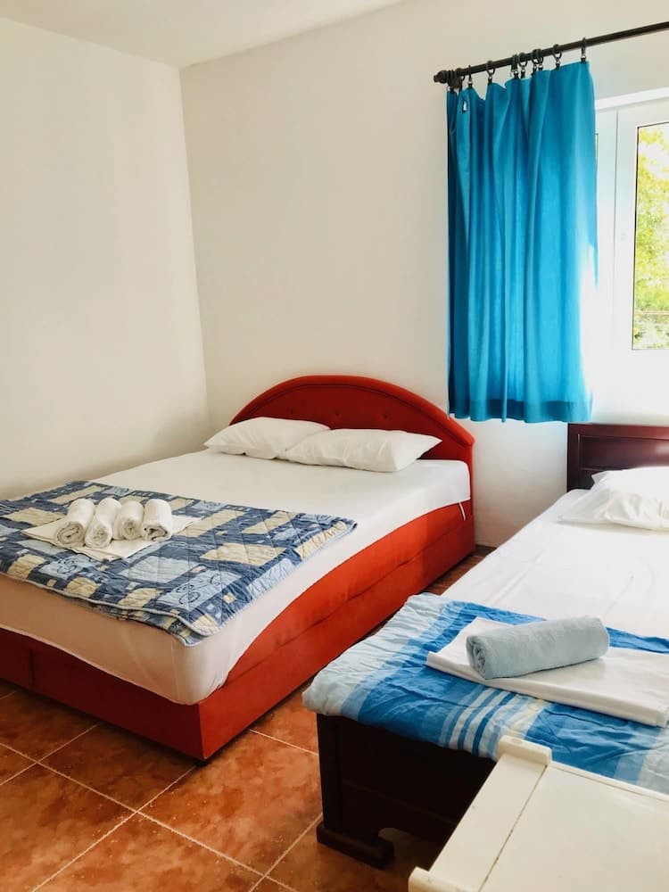 Apartments Ivanisevic