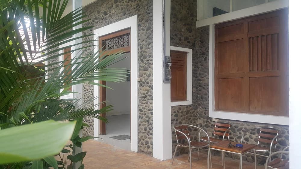 Ndalem Bebekan Guesthouse