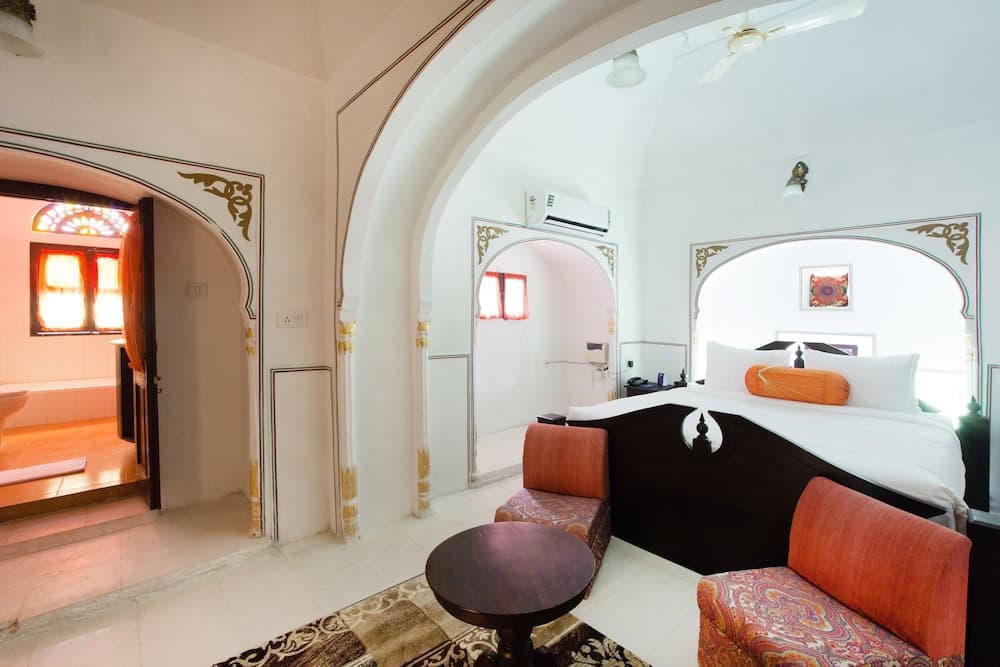 Bara Bungalow Kalwar, Jaipur - A Rosakue Collection