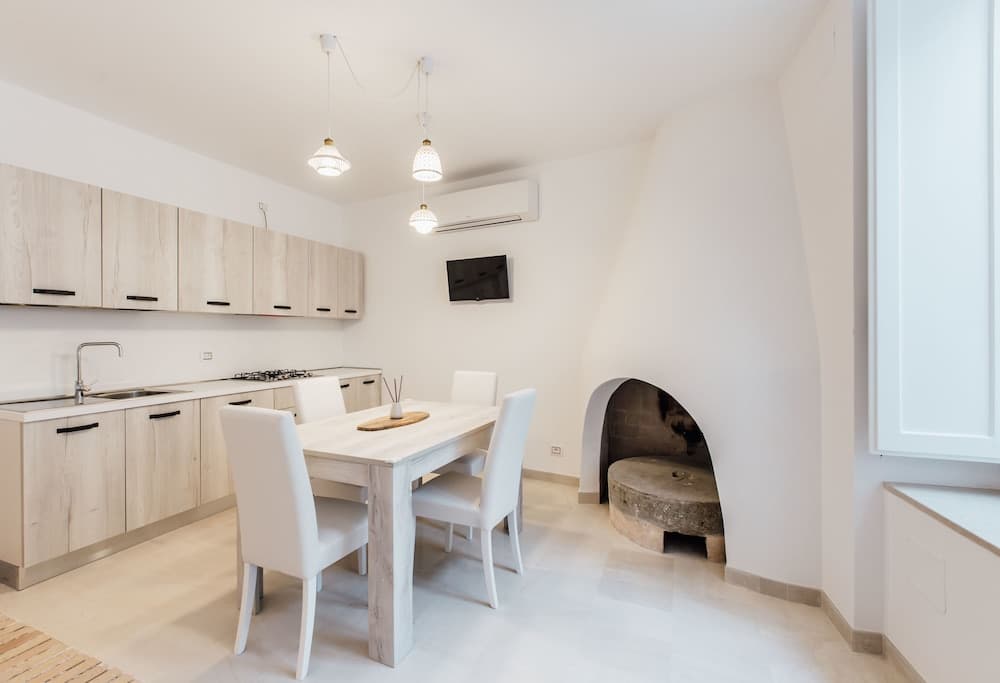 Secret Garden - Suites & Apartments