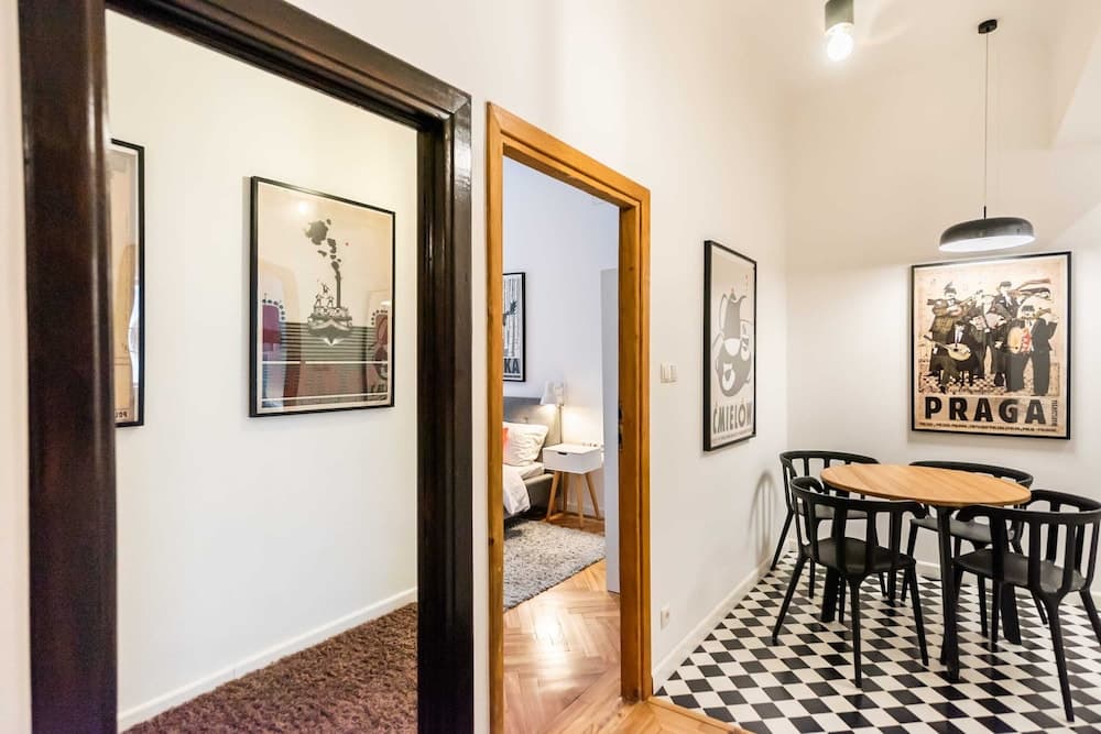 Old Town Market Place Apartment