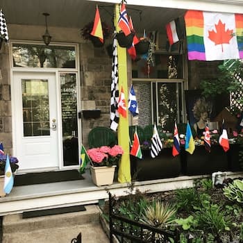 Pied-A-Terre Mont-Royal - Hostel