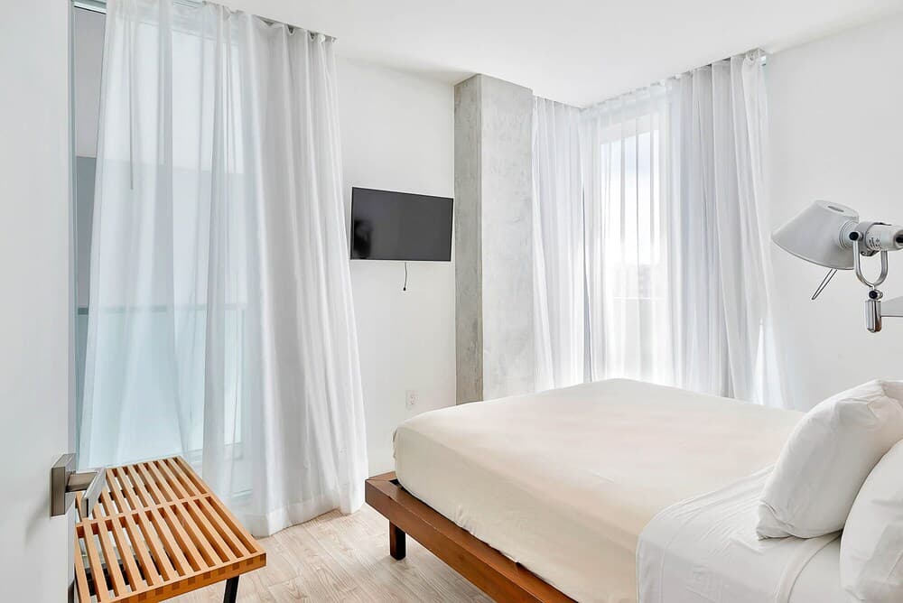 Private Condos at 1215 West by LMC