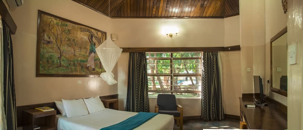 Wasawange Lodge and Tours