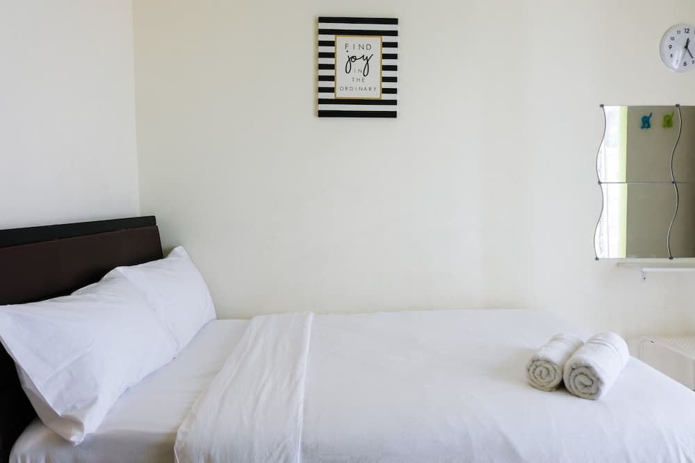 Cozy Studio Serpong Greenview Apartment