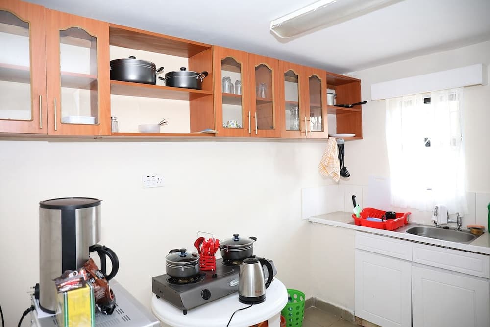 Kattaa's Quiet & Cozy Home near JKIA