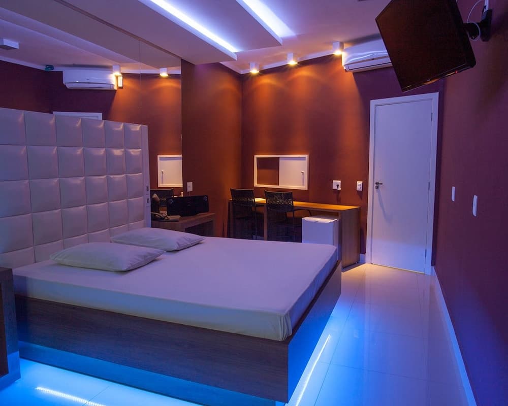 A Praia Motel - Adults Only