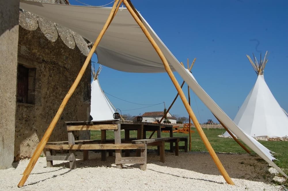 Les Tipis de Bayot