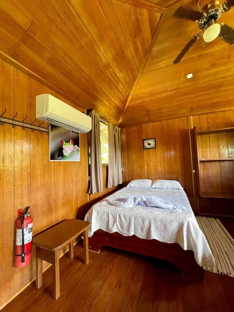 Drake Bay Sunset Lodge