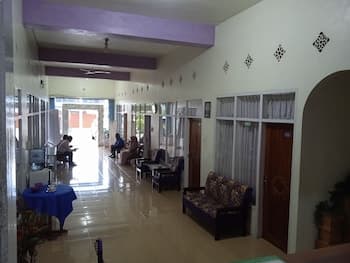 Trivadoh Syariah Hotel