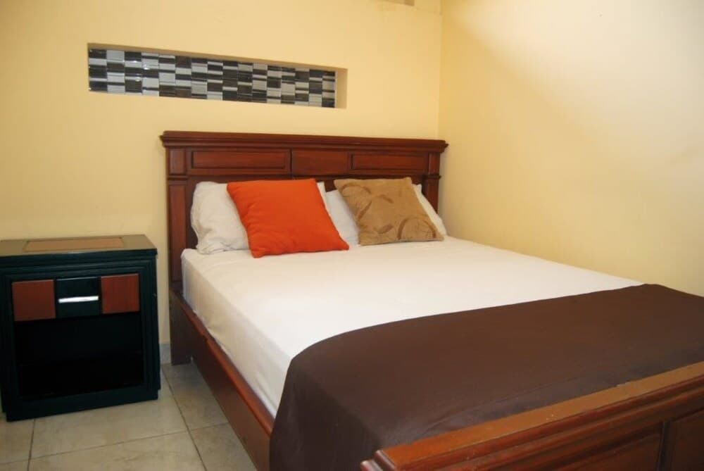 Hotel Europa Av Americas 1 Paseo 14 Ne