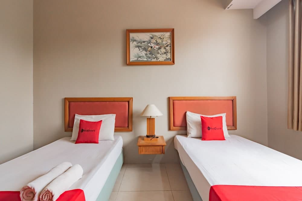 RedDoorz near Institut Teknologi Bandung 2