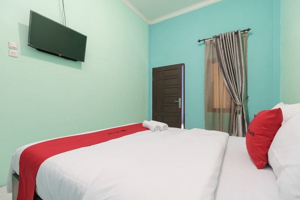 RedDoorz near UMSU Medan