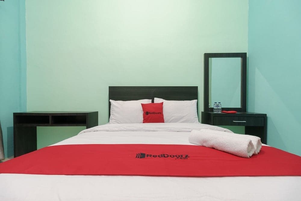 RedDoorz near UMSU Medan