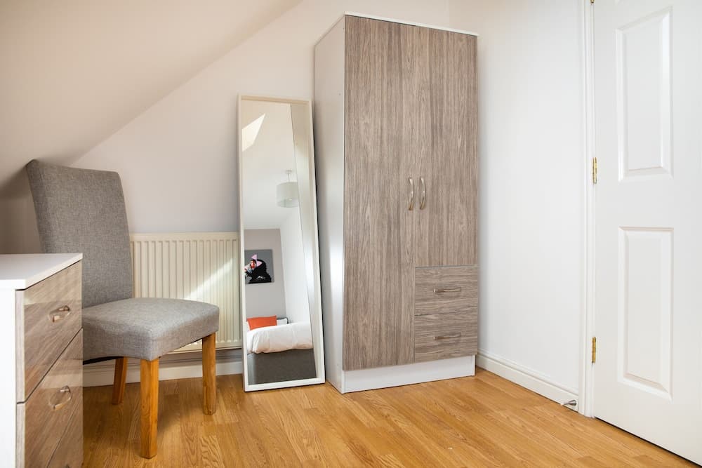 Brightleap Apartments - Hopton House