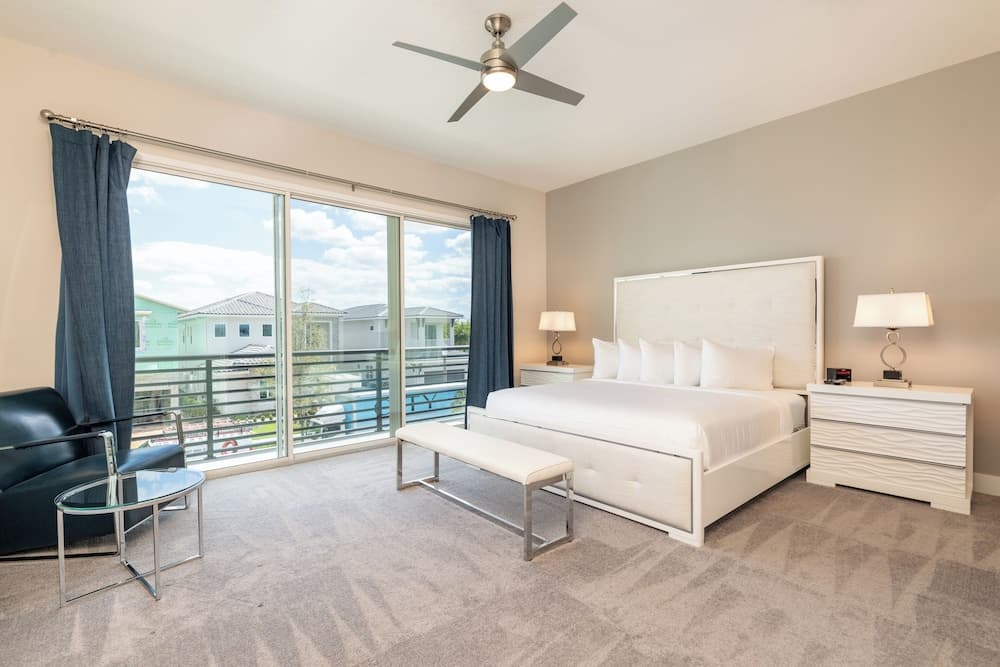 The Bear's Den Resort Orlando