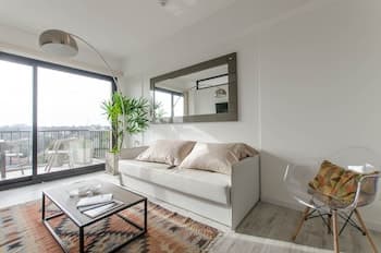 Lovely Business Loft Pool BBQ & Views